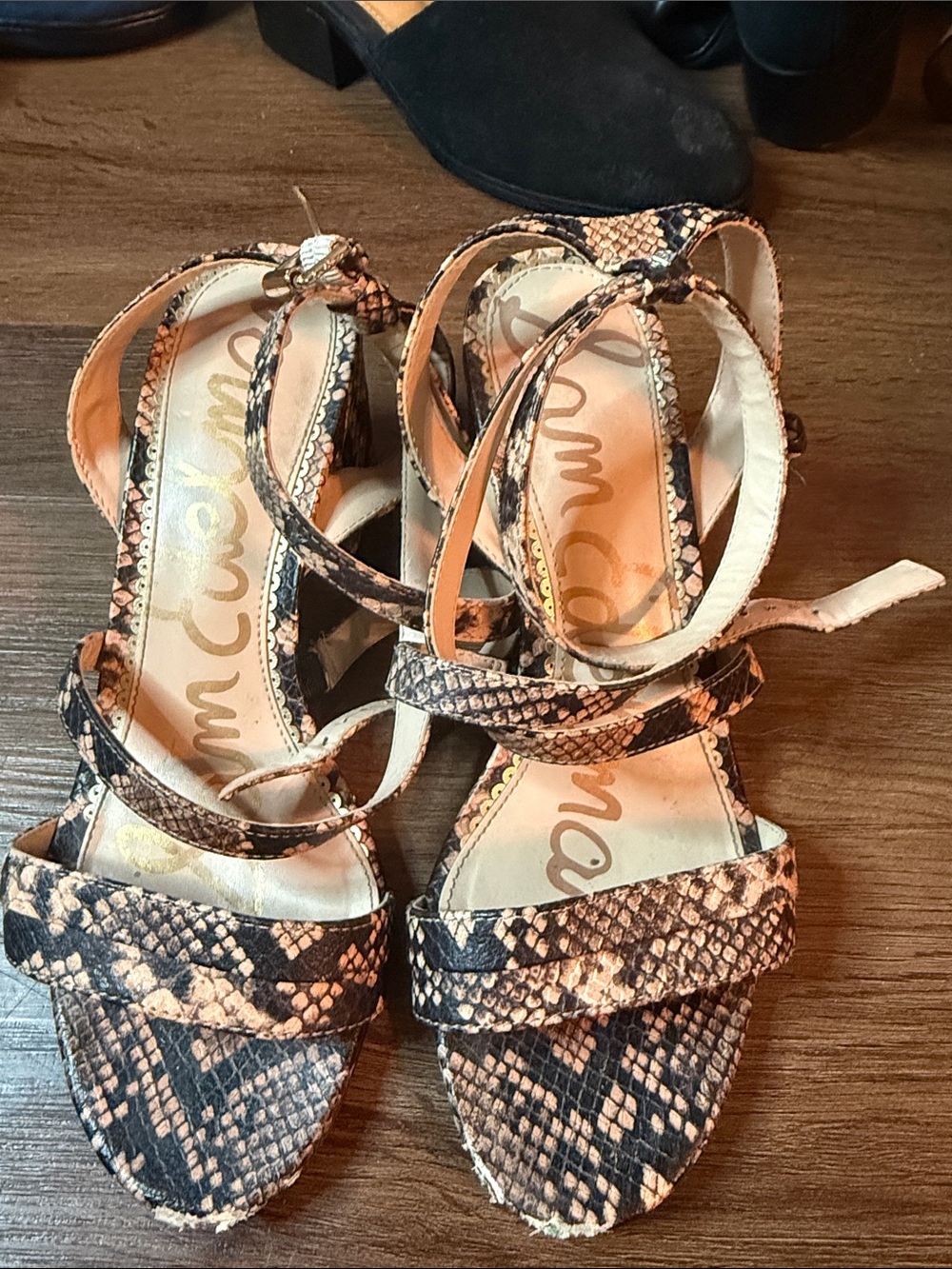 Sam Edelman Snake-Print Strappy Sandals in Black and Cream size 7.0 US